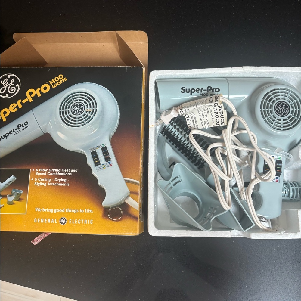 General Electric Super-Pro Hair Dryer Set in Light Blue